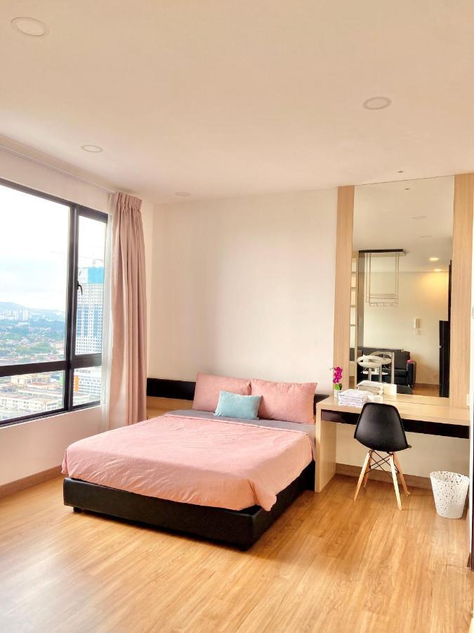 Dream Suite 2 - Landmark Residence 1, High Floor, Nice View, Wi-Fi & Tv Box Kajang Kültér fotó