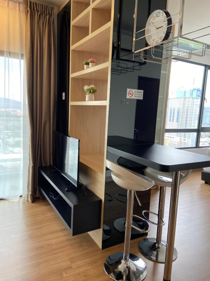 Dream Suite 2 - Landmark Residence 1, High Floor, Nice View, Wi-Fi & Tv Box Kajang Kültér fotó